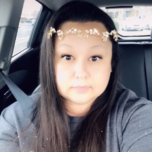 Meet your Posher, Suzanne